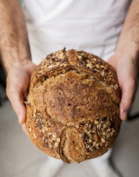 [10007] Whole spelt sourdough bread with seeds